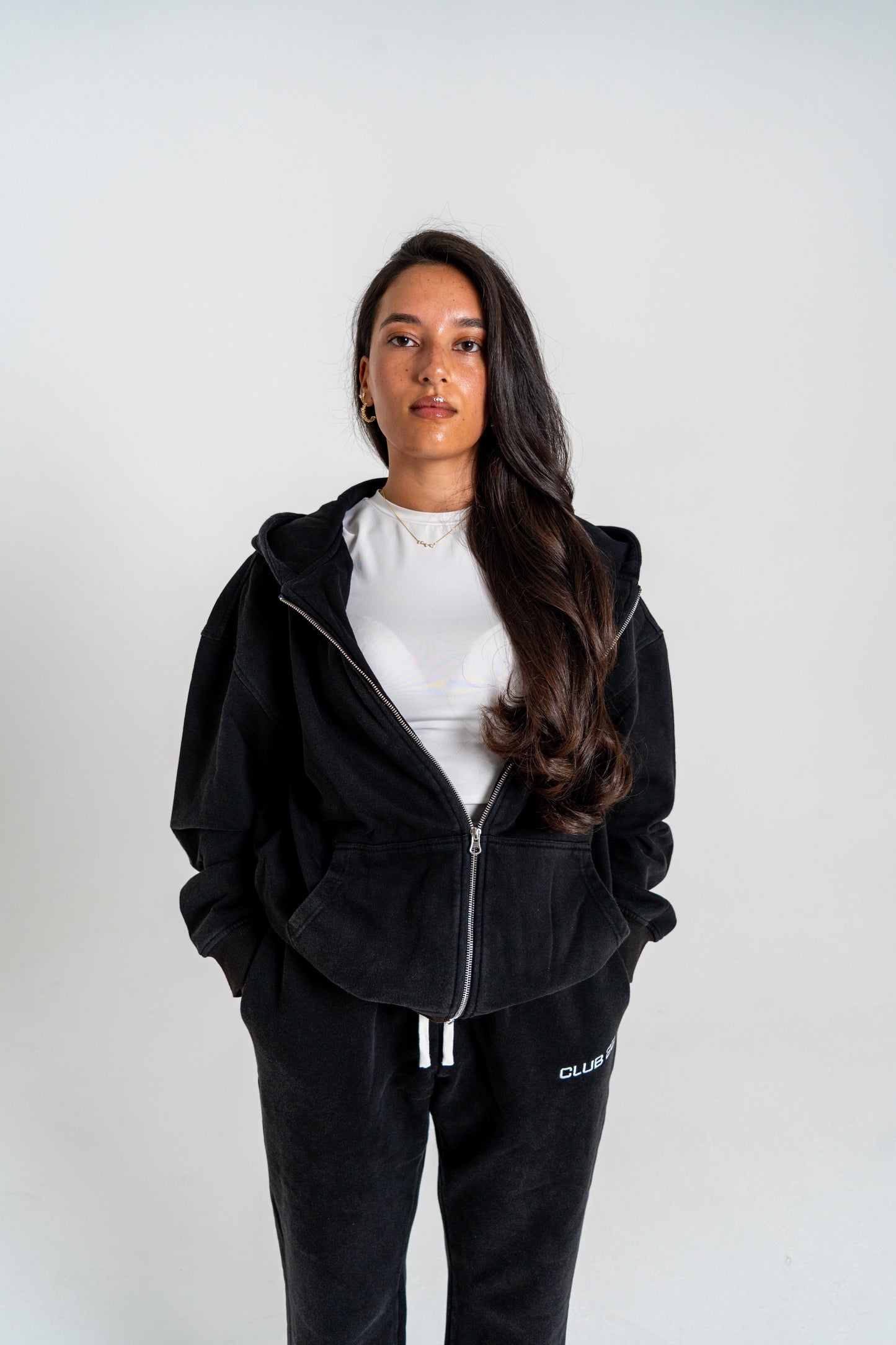 CLUB 22 WASHED ZIP HOODIE - VINTAGE BLACK